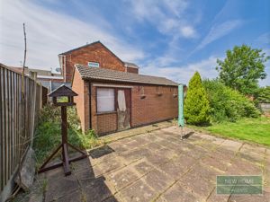 Photo 30- click for photo gallery